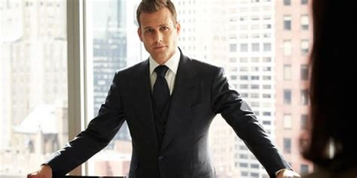 How Old You Need To Know About Harvey Specter