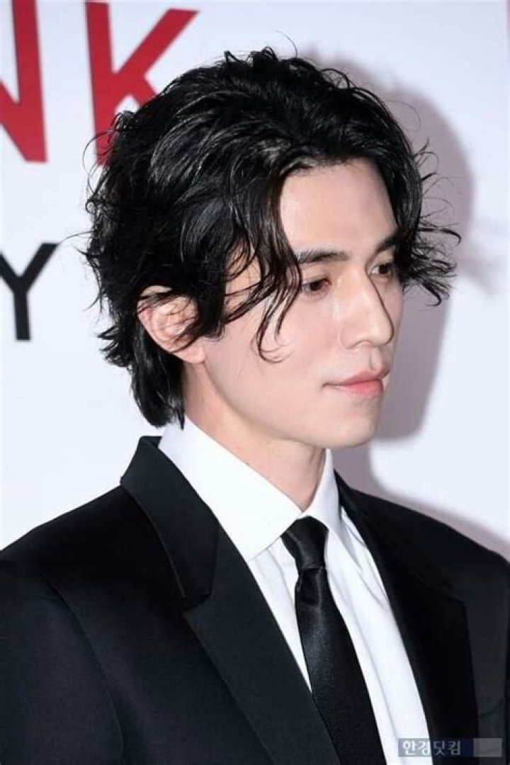 Unraveling The Mystery: Does Lee Dong Wook Embrace Parenthood?