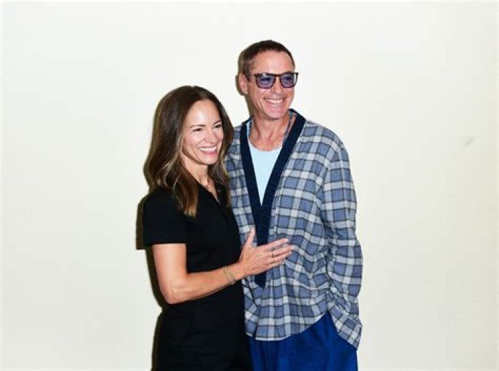 Who Is Robert Height's Wife Currently: Find Out Now!